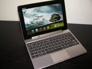 Testiss� Asus Transformer Pad Infinity TF700T