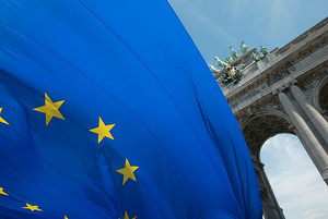 EU:n komissio langetti Microsoftille satojen miljoonien sakon