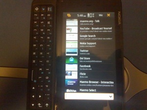 Videolla: bugi ajoi Nokia N900 pystyn�ytt�tilaan