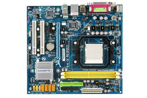 Gigabyte GA-M68SM-S2L