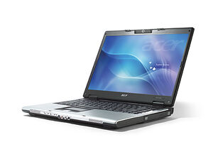 Acer Aspire 3693WLMi (Celeron M 430 / 80 GB / 1280x800 / 1024MB / Intel GMA 950)